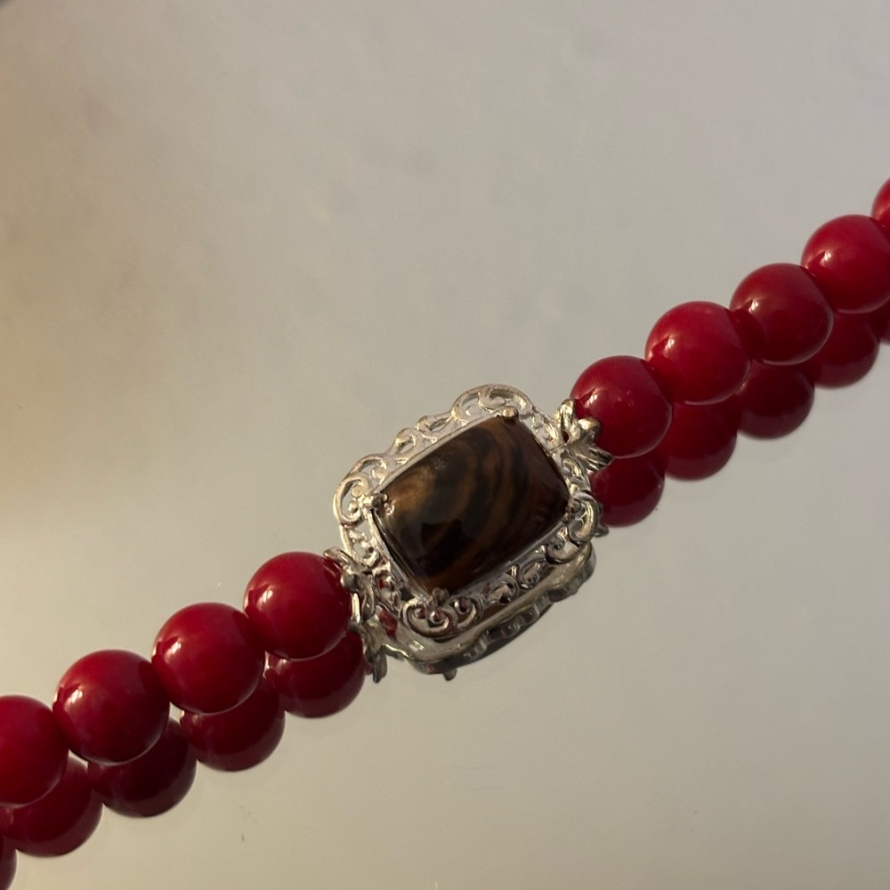 Elegant Red Quartzite Beaded Necklace with Coffee Obsidian and Silver Accents - Picture 4 of 11